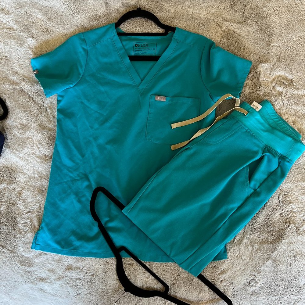 Teal Catarina FIGS scrub top